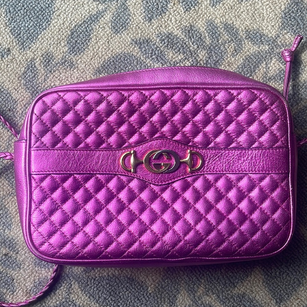 Good condition! Very rare colour